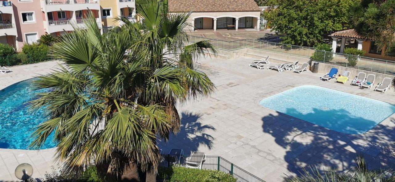 Appartement Piscine Mer Montagne เลอิสซ็องเบรอ ภายนอก รูปภาพ