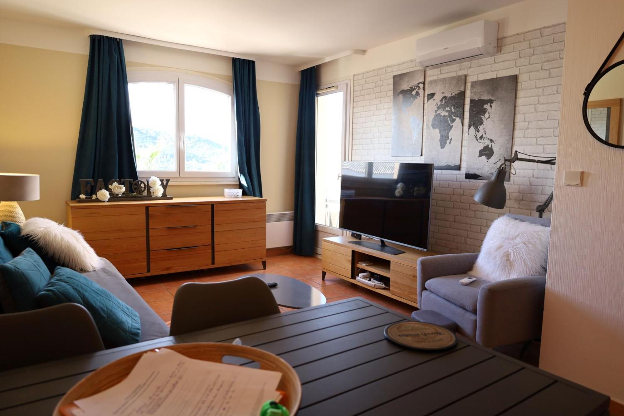 Appartement Piscine Mer Montagne เลอิสซ็องเบรอ ภายนอก รูปภาพ