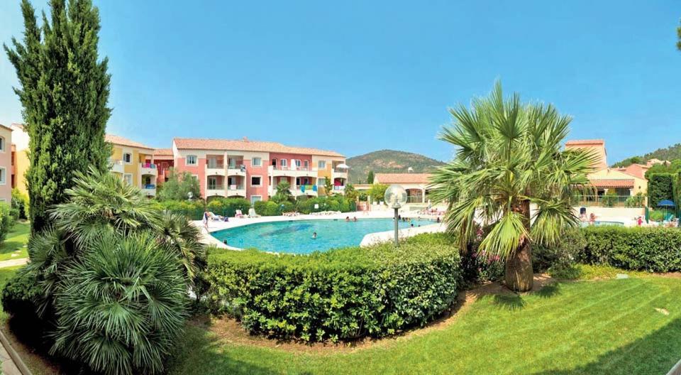 Appartement Piscine Mer Montagne เลอิสซ็องเบรอ ภายนอก รูปภาพ